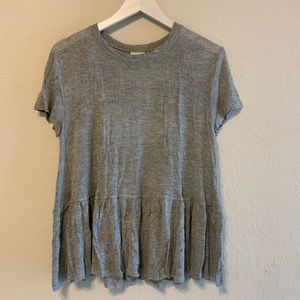 ABOUND gray peplum t-shirt size small